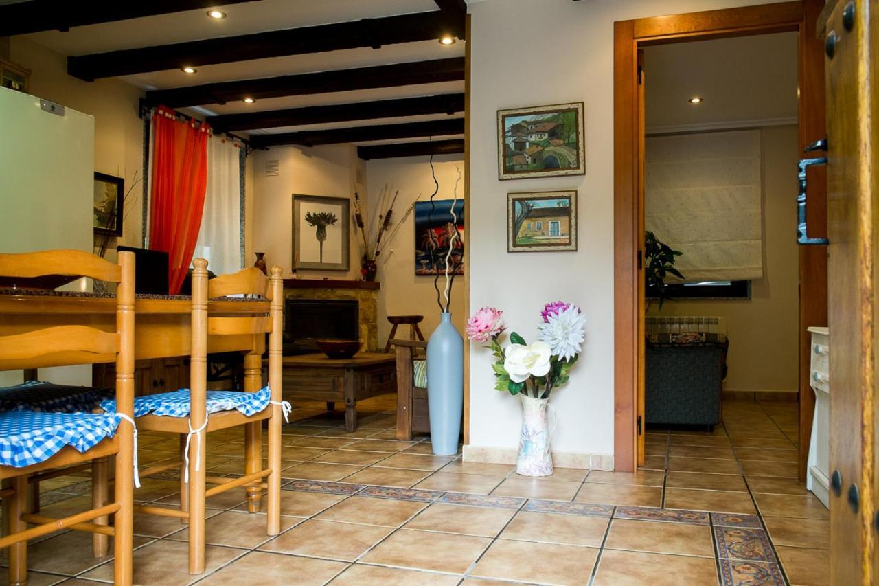 Casa Rural Les Cabanes Carbajal Bagian luar foto