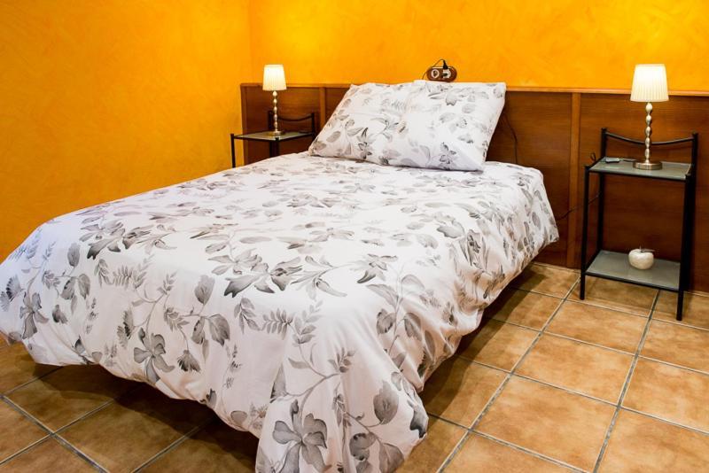Casa Rural Les Cabanes Carbajal Bagian luar foto